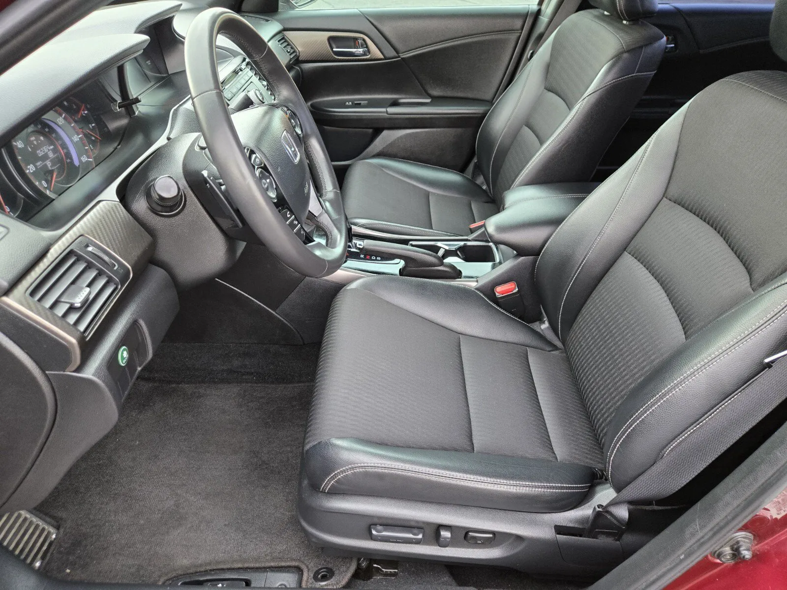2017 Honda Accord Sport - Photo 8