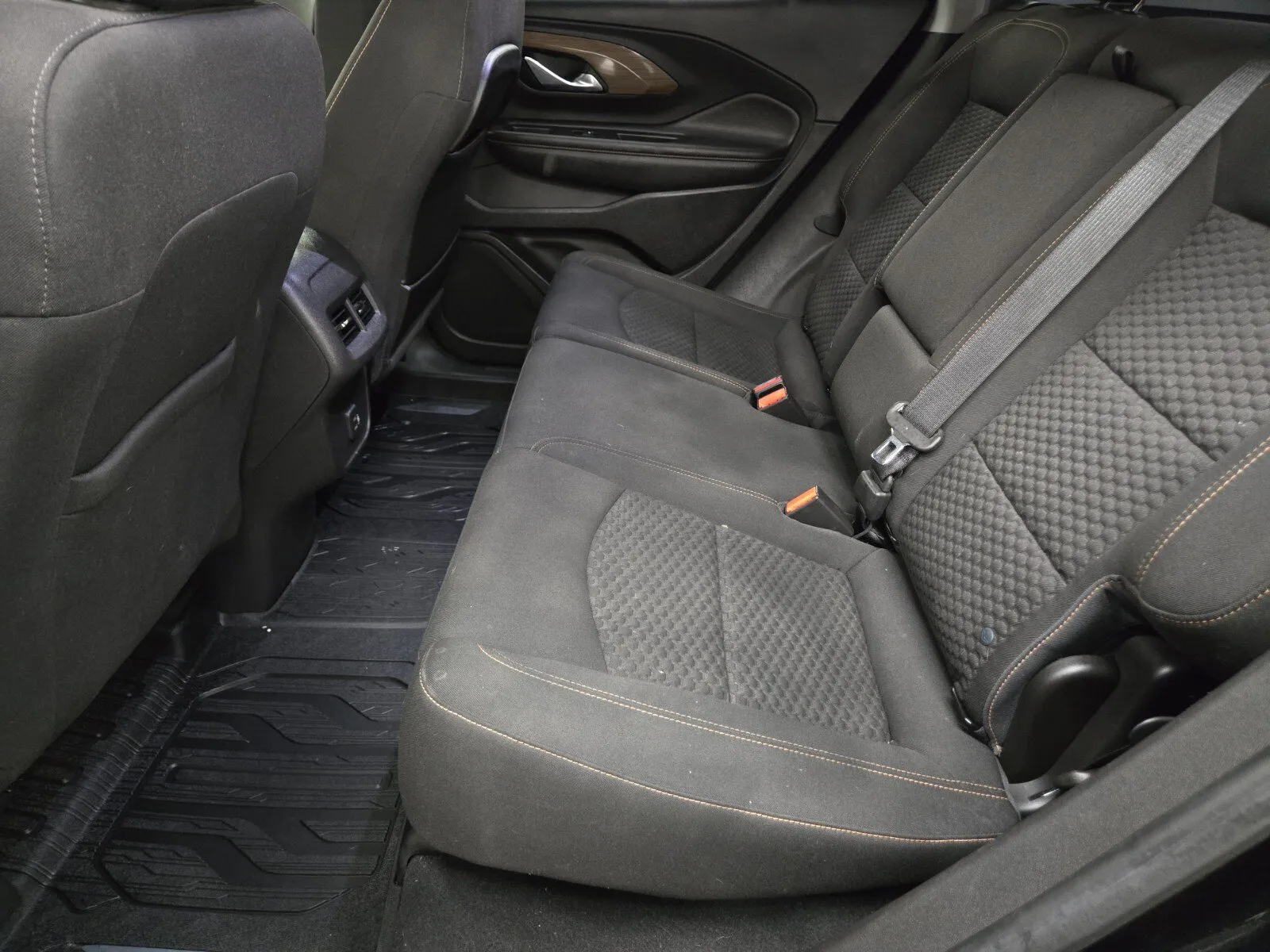 GMC Terrain photo 8