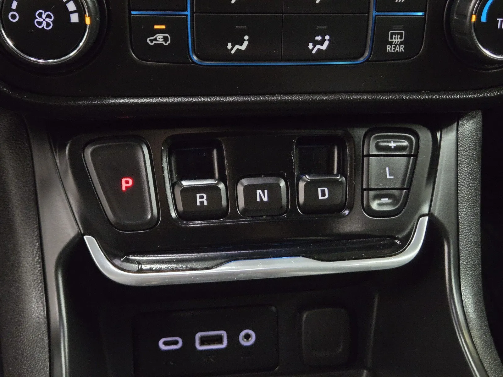 GMC Terrain photo 19