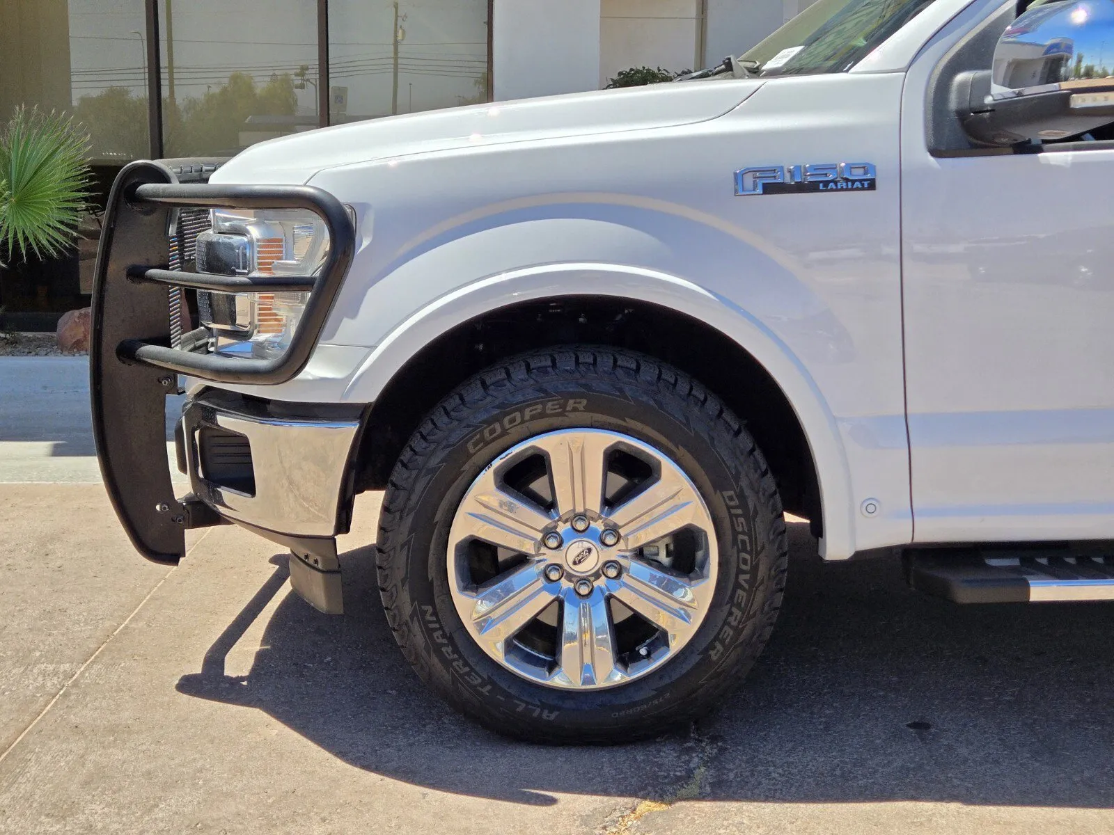 Ford F-150 photo 6