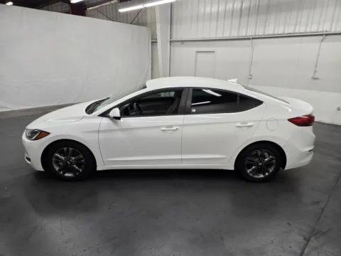 Photos of 2017 Hyundai Elantra SE for sale in Las Vegas, NV at Baja Auto Sales West