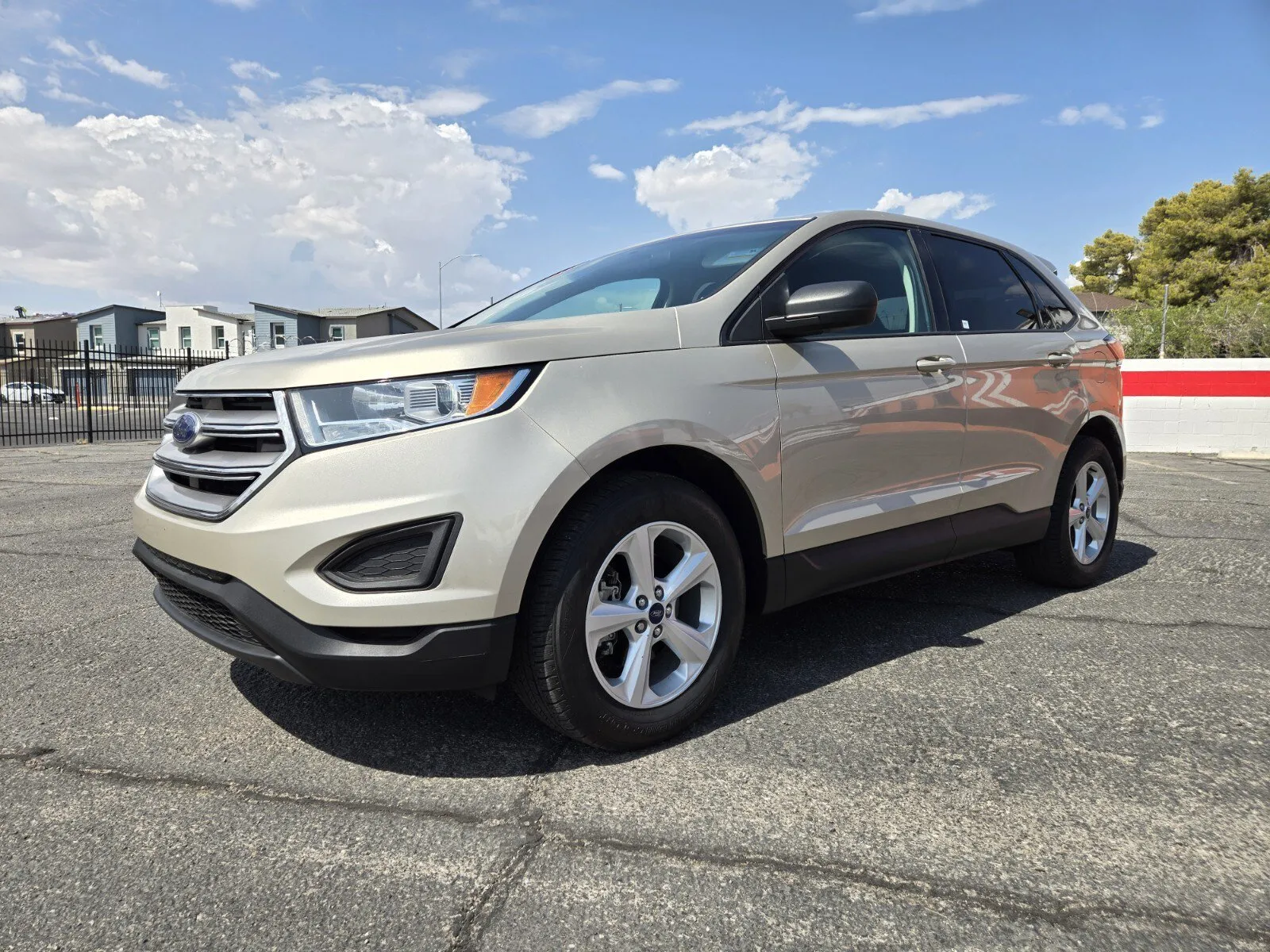 White 2017 Ford Edge SE for sale in Las Vegas, NV