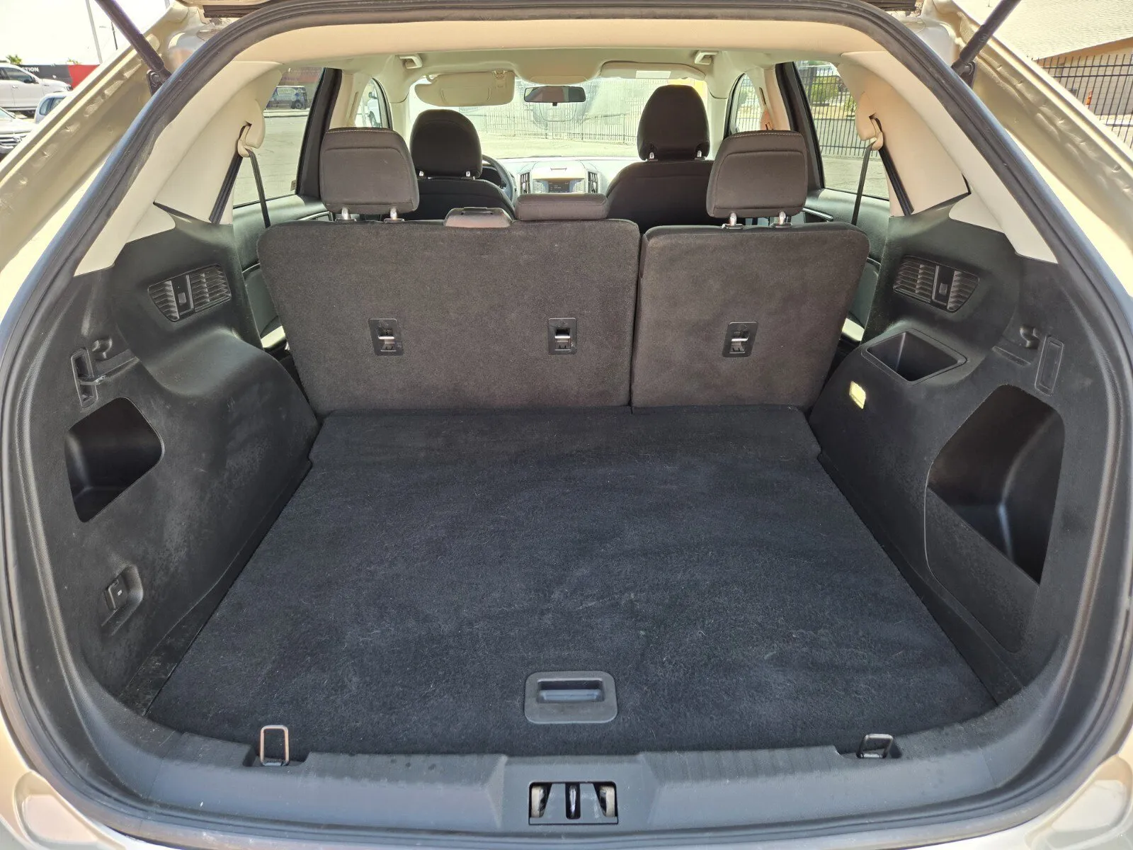 Ford Edge photo 10