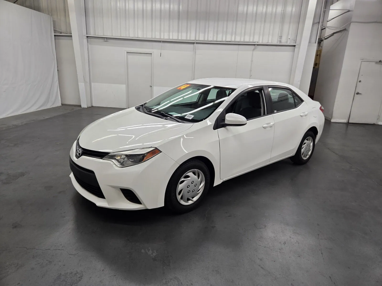 White 2014 Toyota Corolla L for sale in Las Vegas, NV