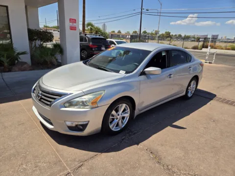Silver 2015 Nissan Altima 2.5 SV for sale in Las Vegas, NV