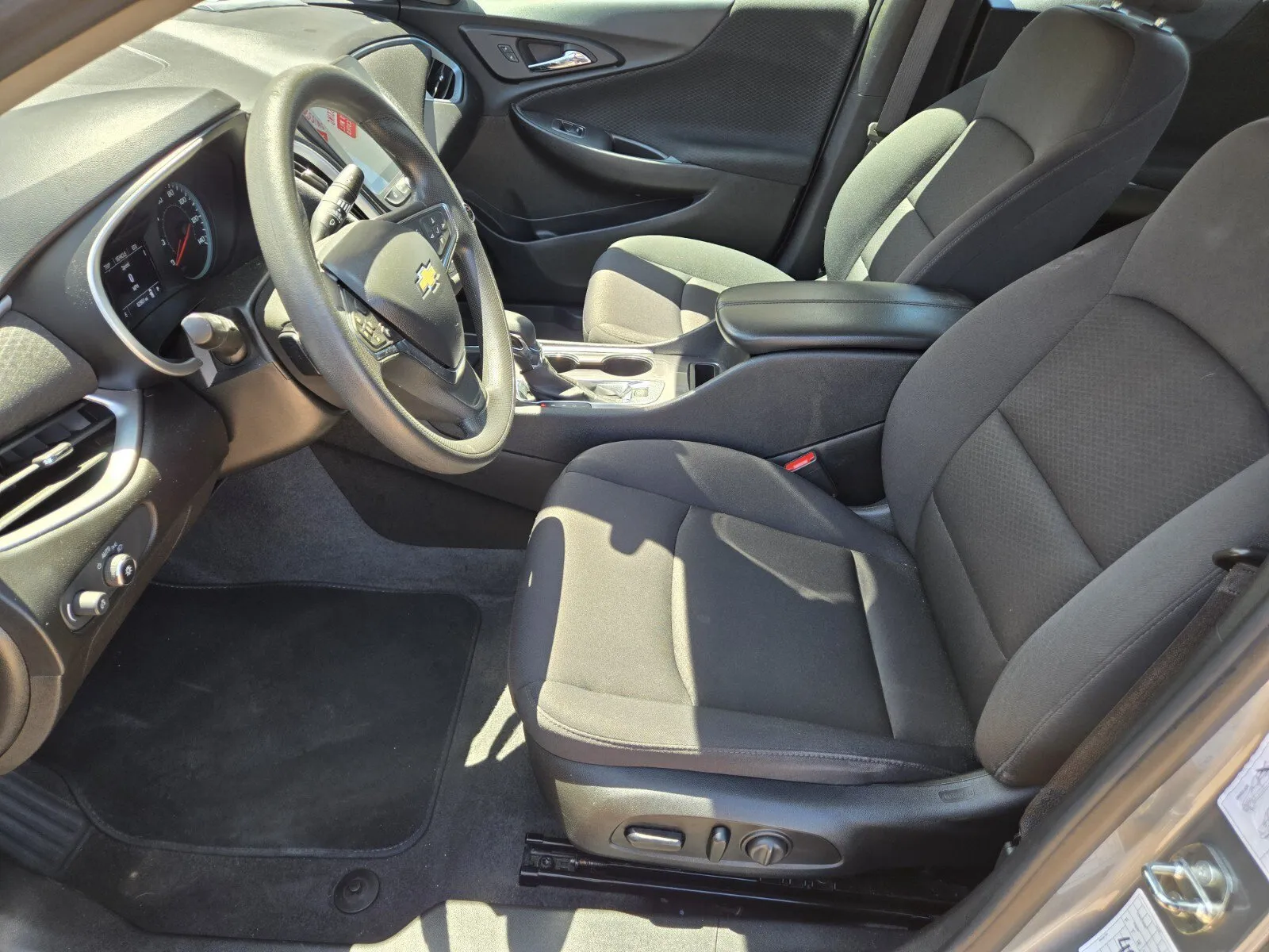 Chevrolet Malibu photo 7