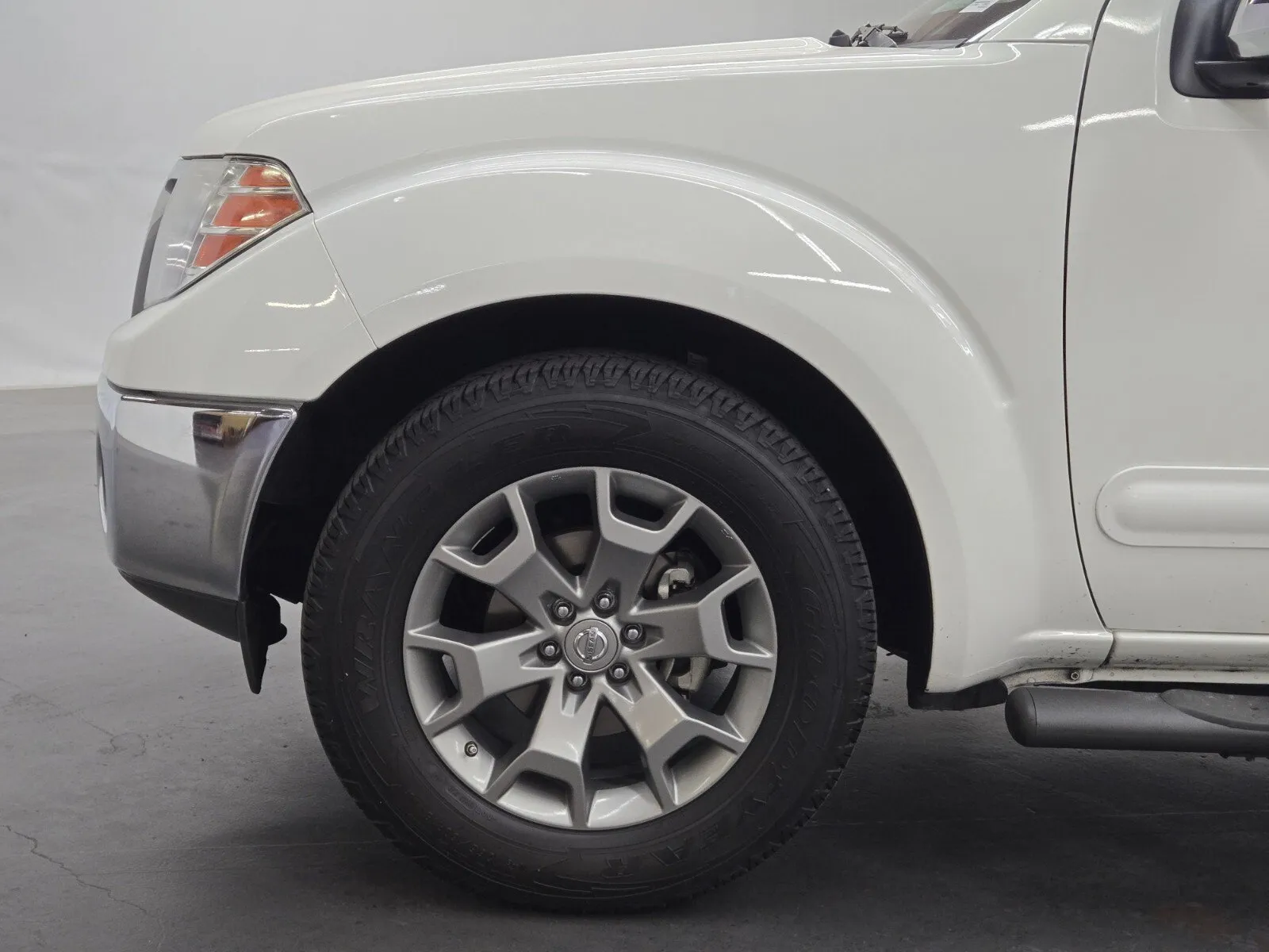Nissan Frontier photo 6