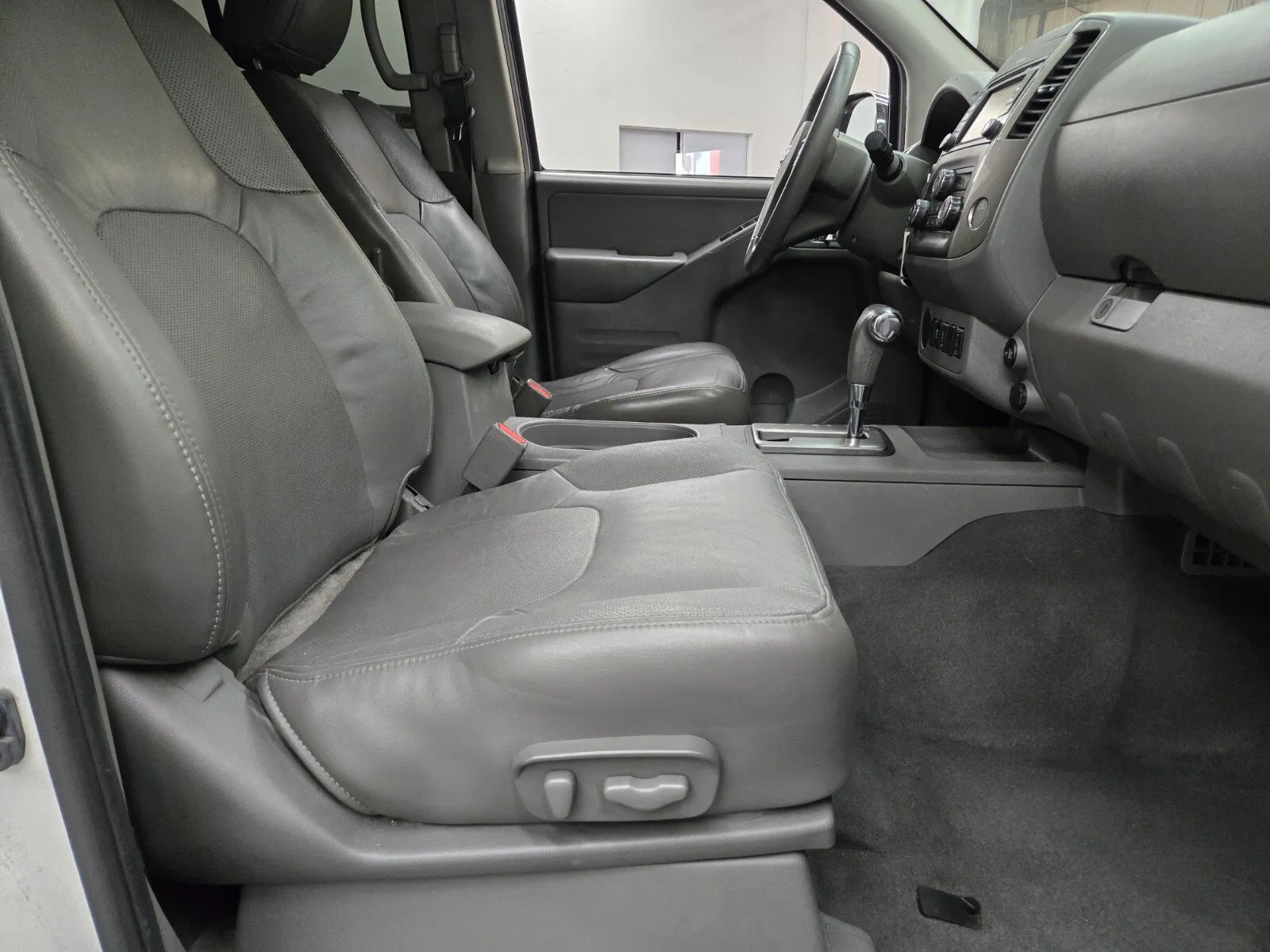 Nissan Frontier photo 12