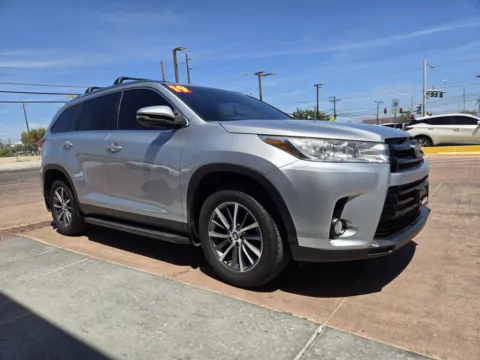 More photos of 2019 Toyota Highlander XLE at Baja Auto Sales West, NV