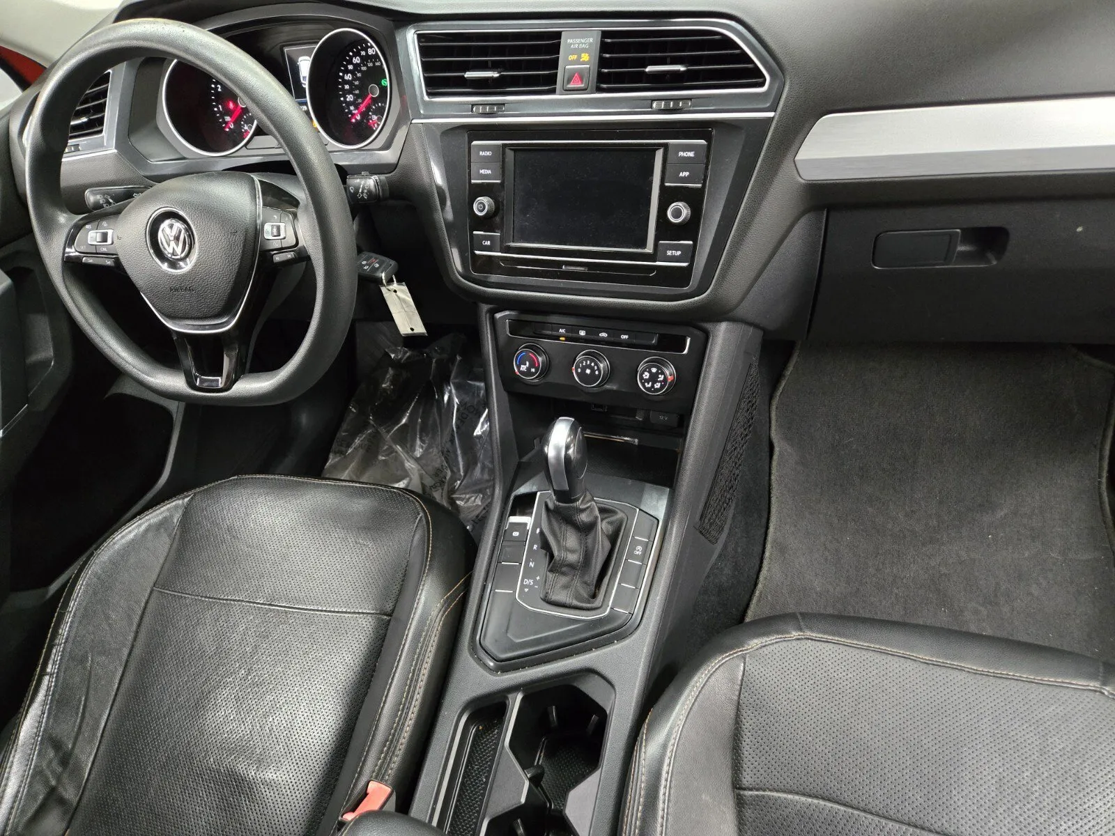 2018 Volkswagen Tiguan S - Photo 14