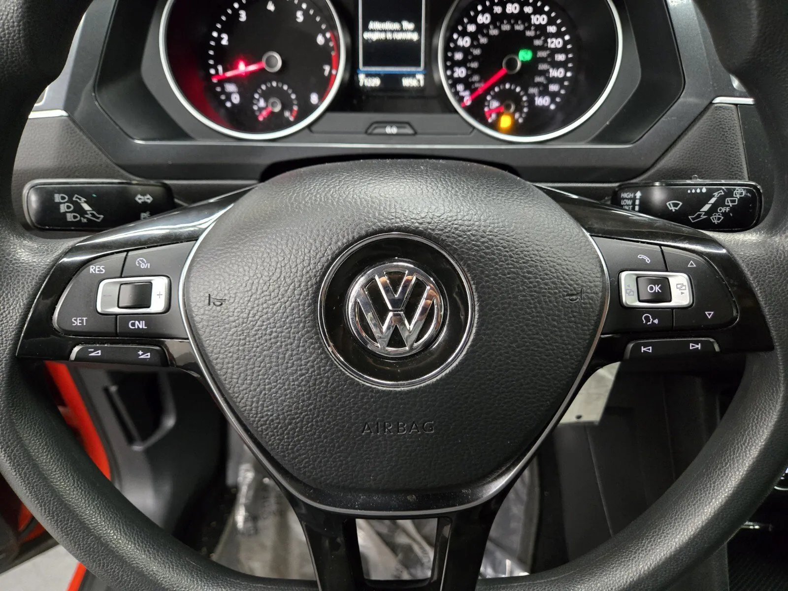2018 Volkswagen Tiguan S - Photo 16