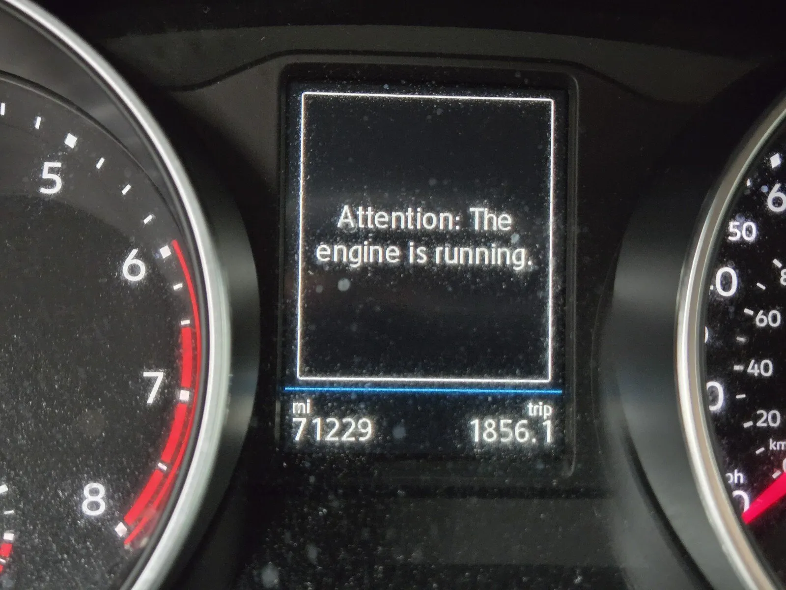 2018 Volkswagen Tiguan S - Photo 17
