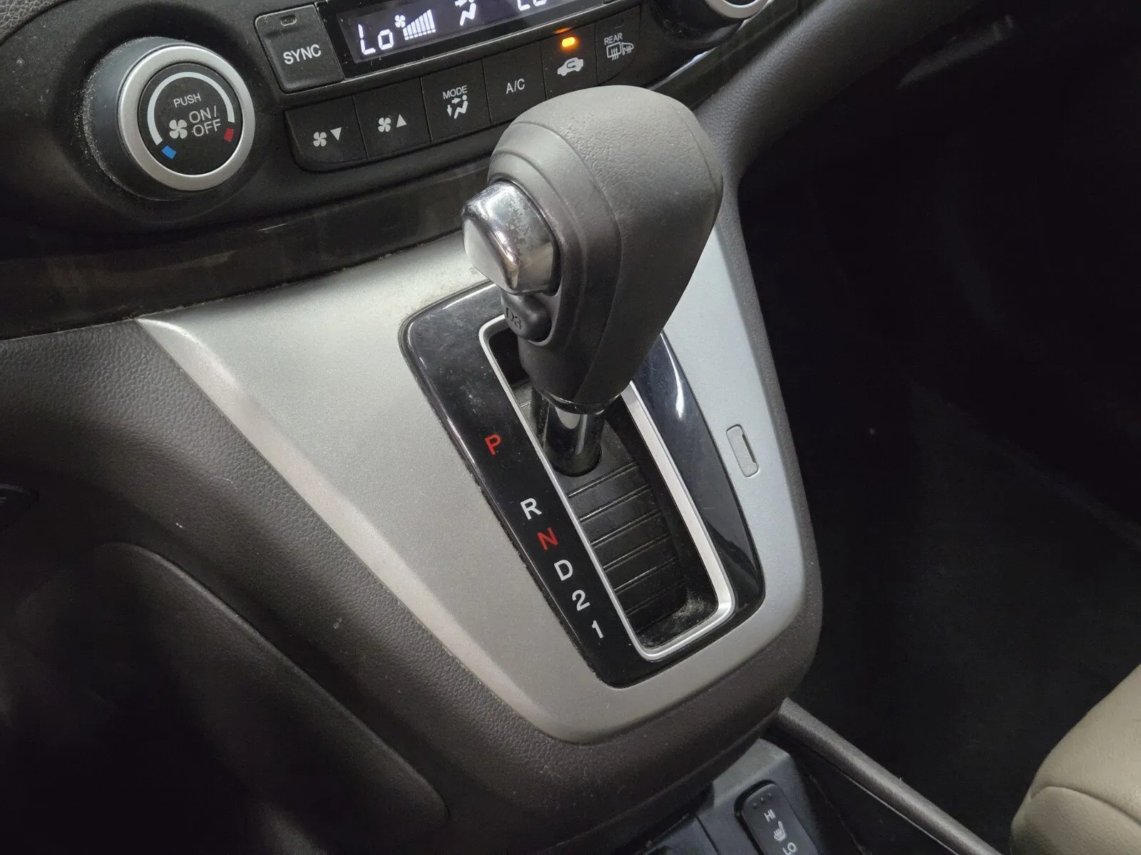 Honda CR-V photo 20