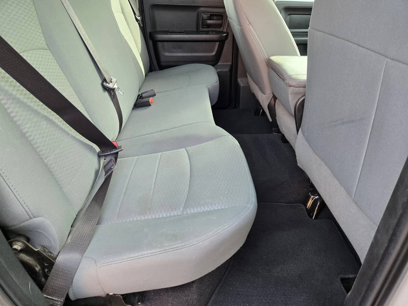 2017 RAM Ram 1500 Pickup Express - Photo 11