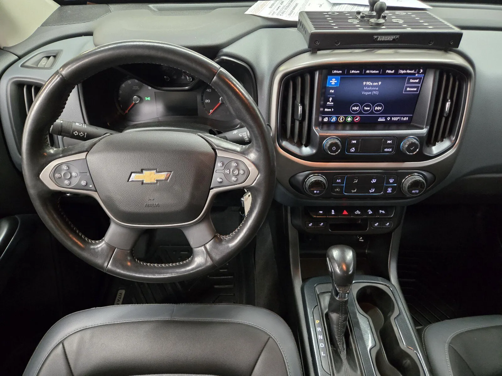 Chevrolet Colorado photo 9