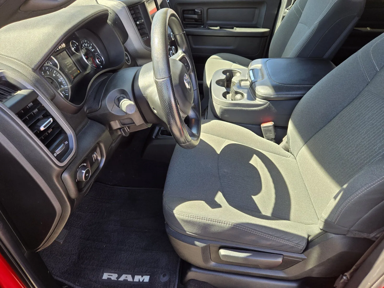 Ram 2500 photo 7