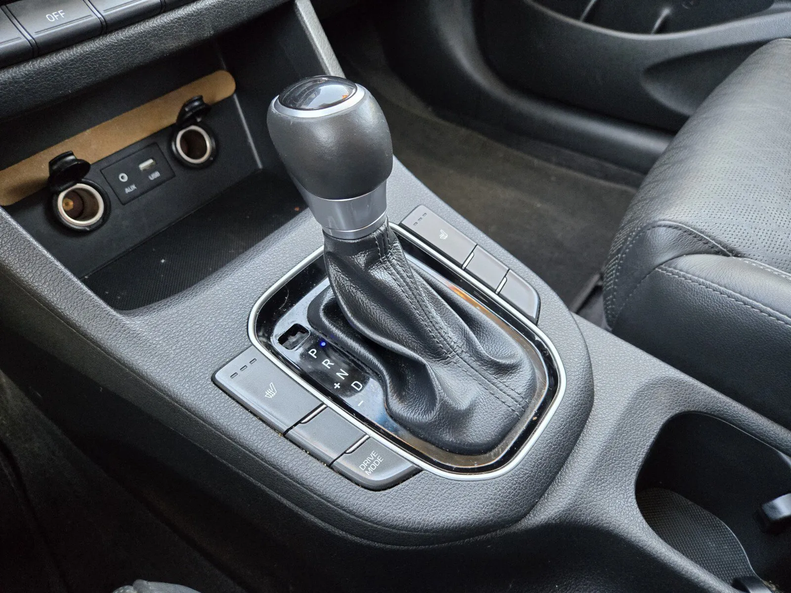Hyundai Elantra GT photo 20