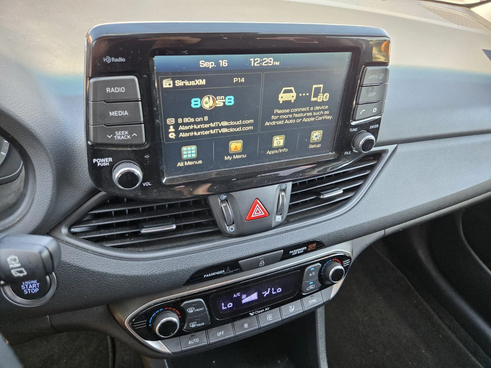 Hyundai Elantra GT photo 18