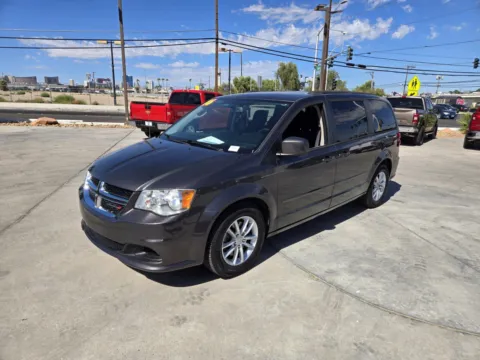 Gray 2016 Dodge Grand Caravan SXT for sale in Las Vegas, NV