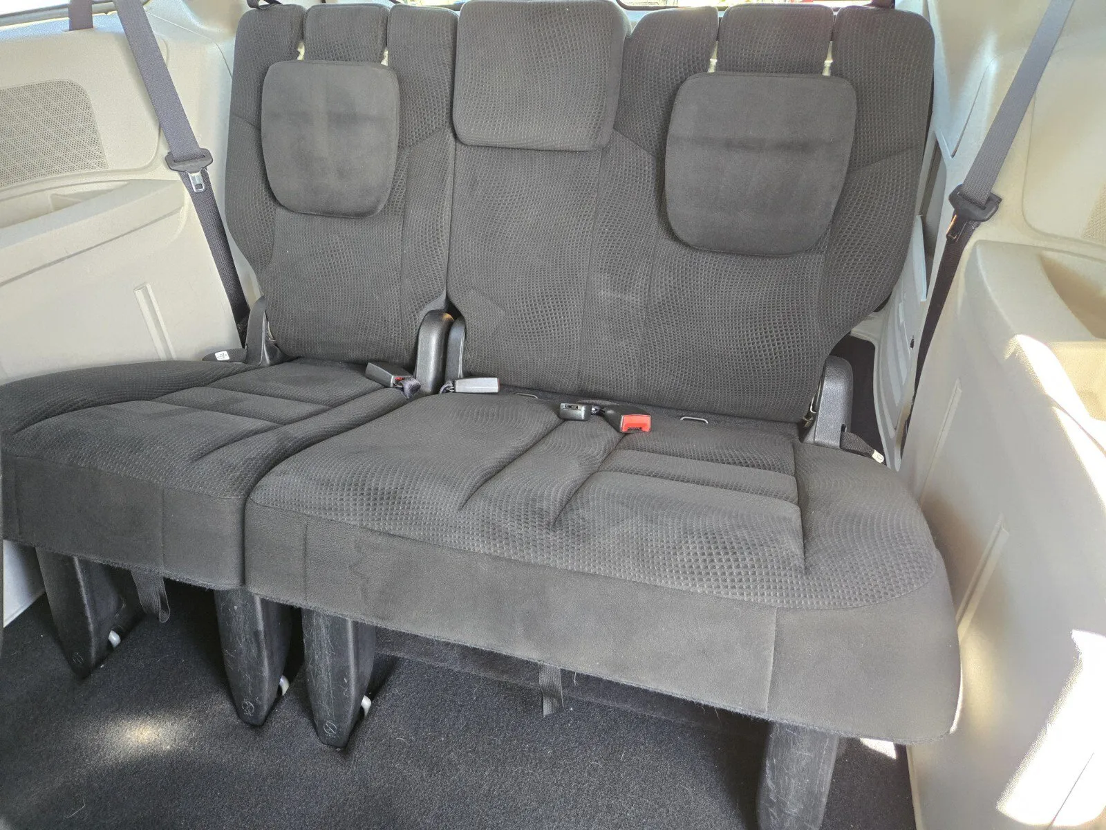 Dodge Grand Caravan photo 9