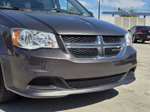 More photos of 2016 Dodge Grand Caravan SXT at Baja Auto Sales West, NV