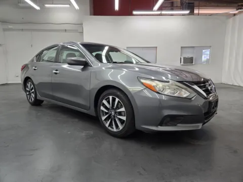 More photos of 2017 Nissan Altima 2.5 SV at Baja Auto Sales West, NV