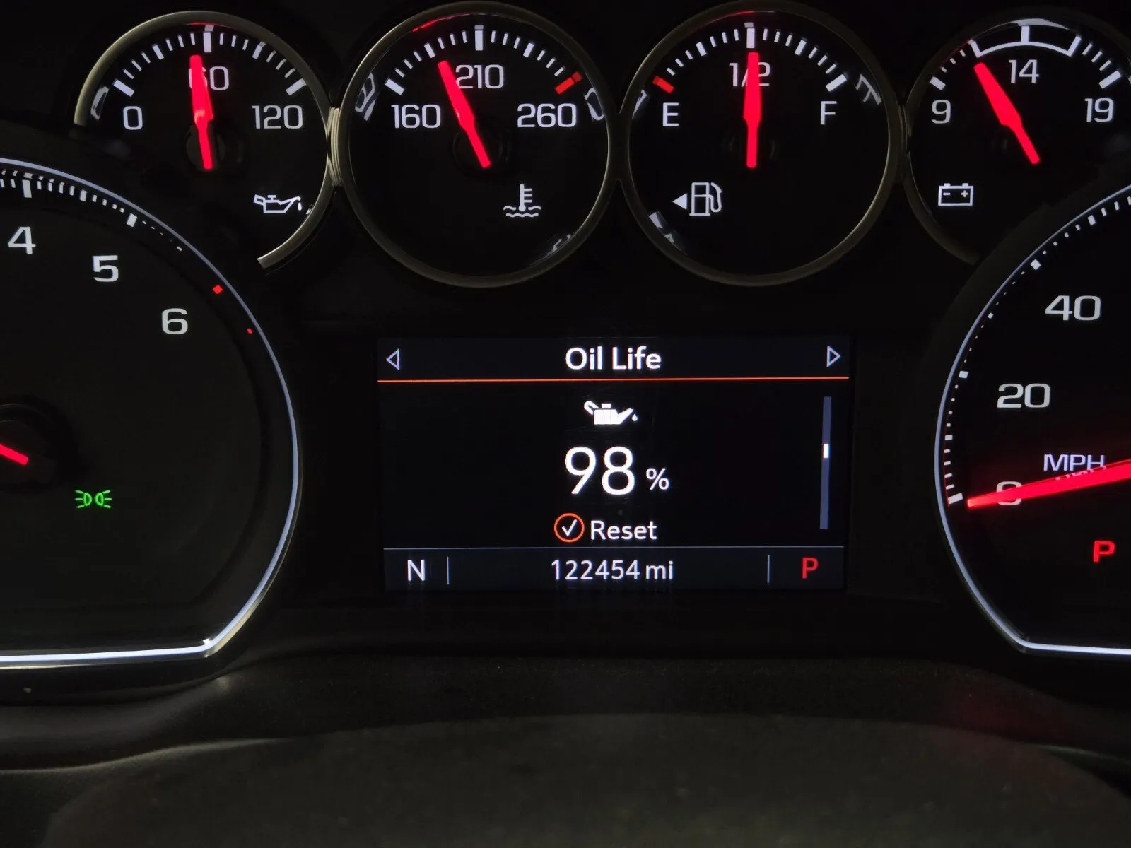 Chevrolet Silverado photo 16