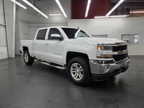 More photos of 2017 Chevrolet Silverado 1500 LT at Baja Auto Sales West, NV
