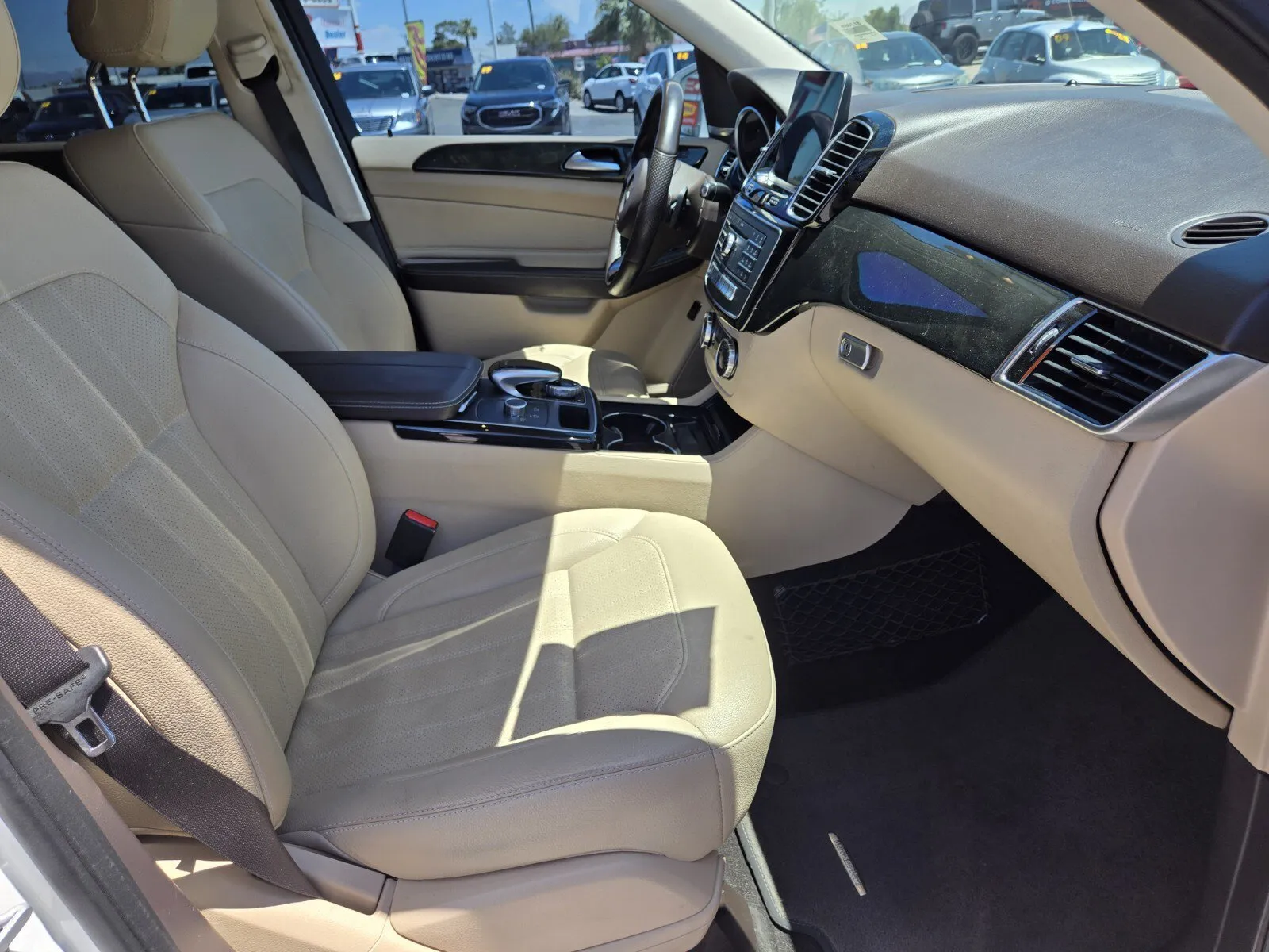 Mercedes-Benz GLE photo 13