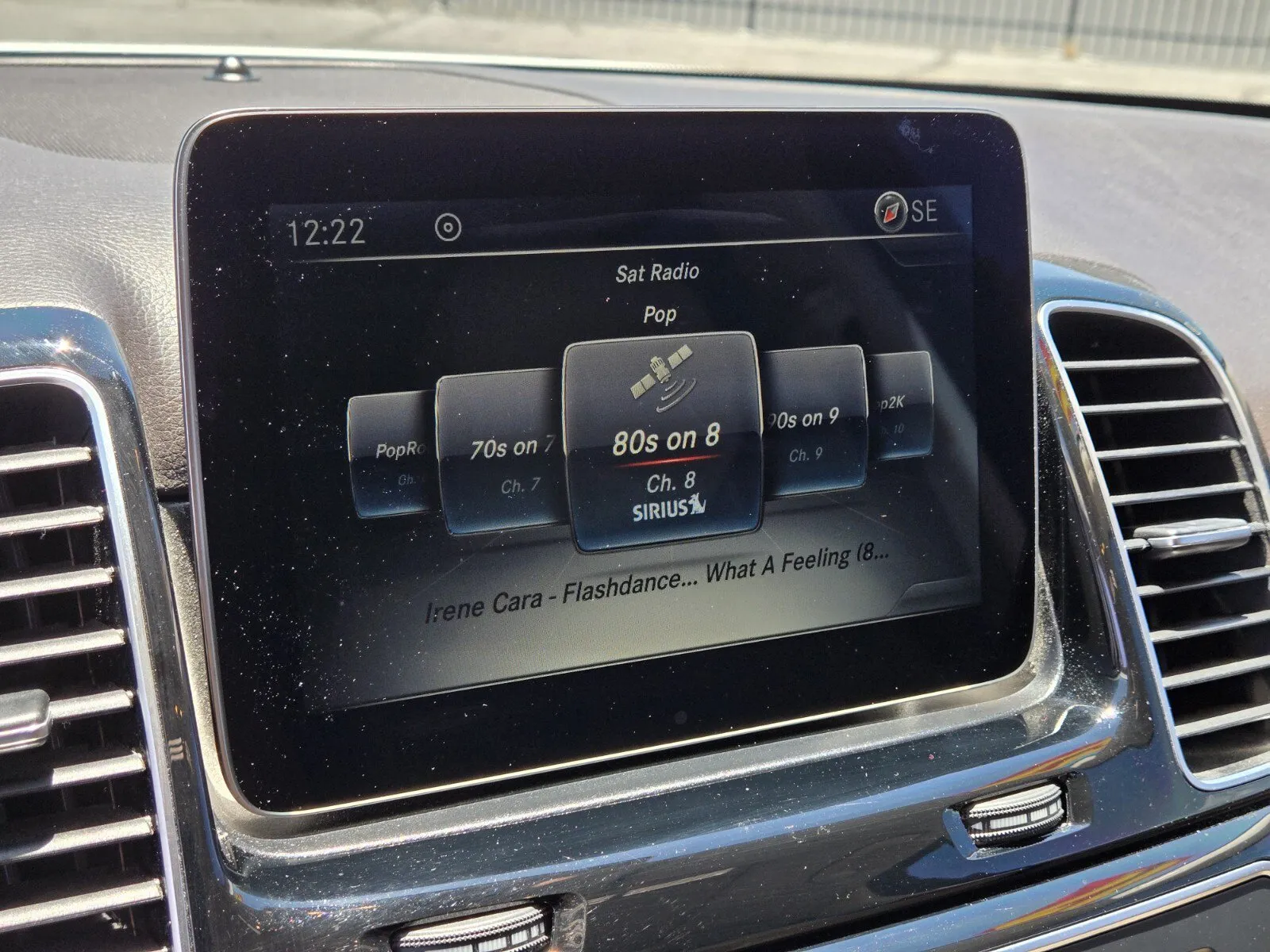 Mercedes-Benz GLE photo 19