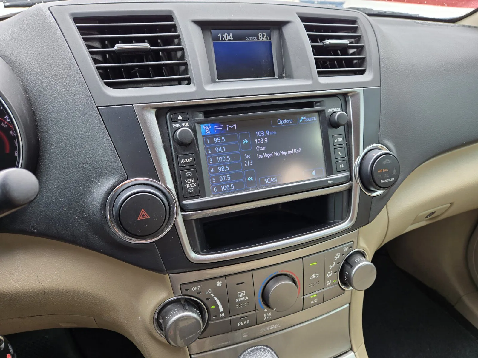 Toyota Highlander photo 18