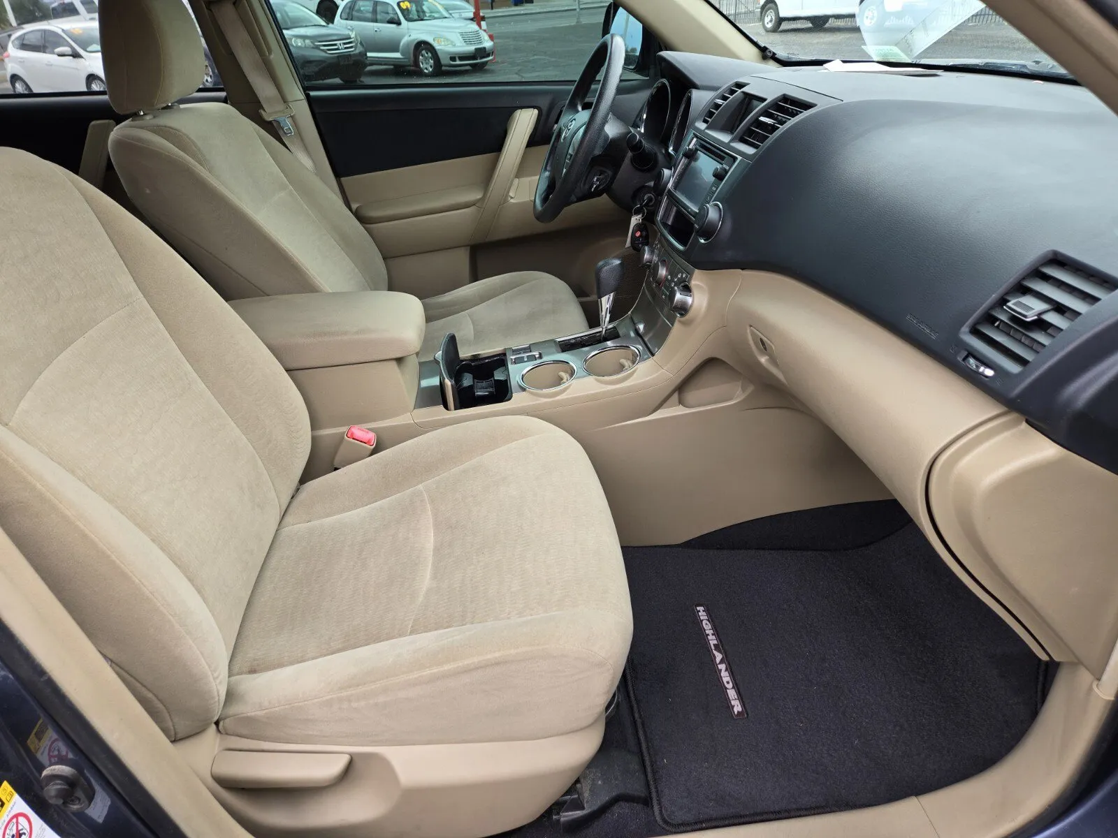 Toyota Highlander photo 13