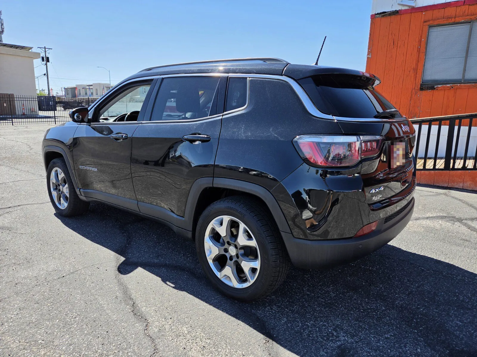 Jeep Compass photo 3