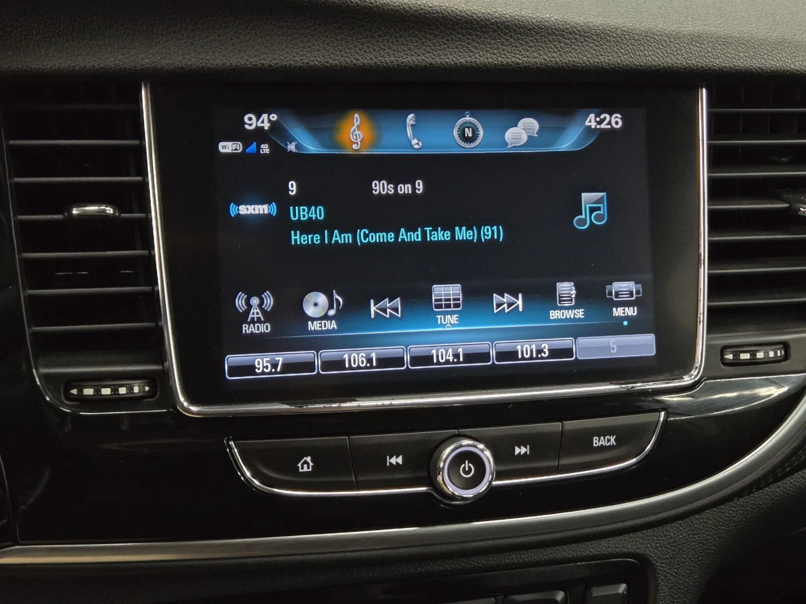 Buick Encore photo 17