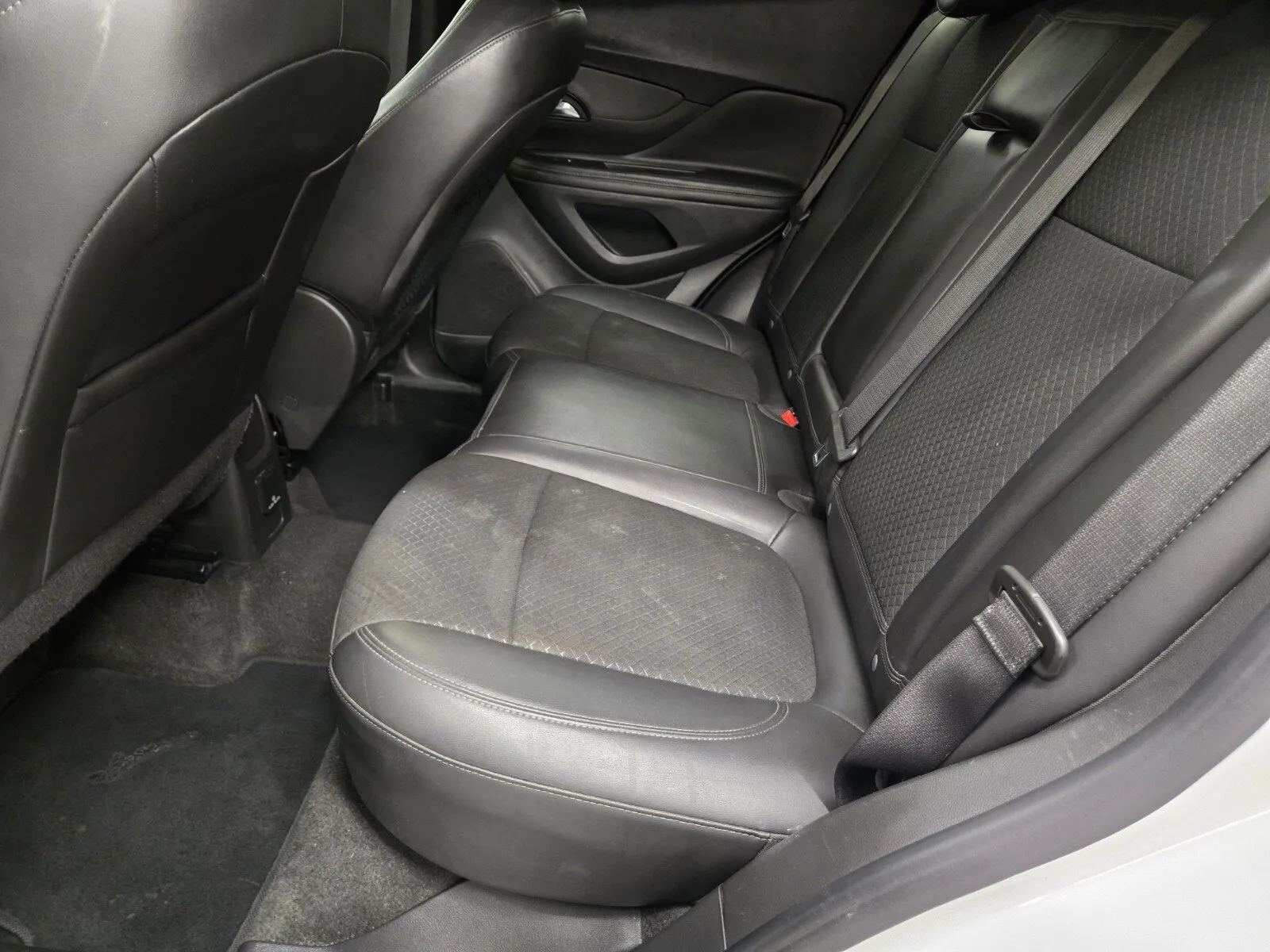 Buick Encore photo 8