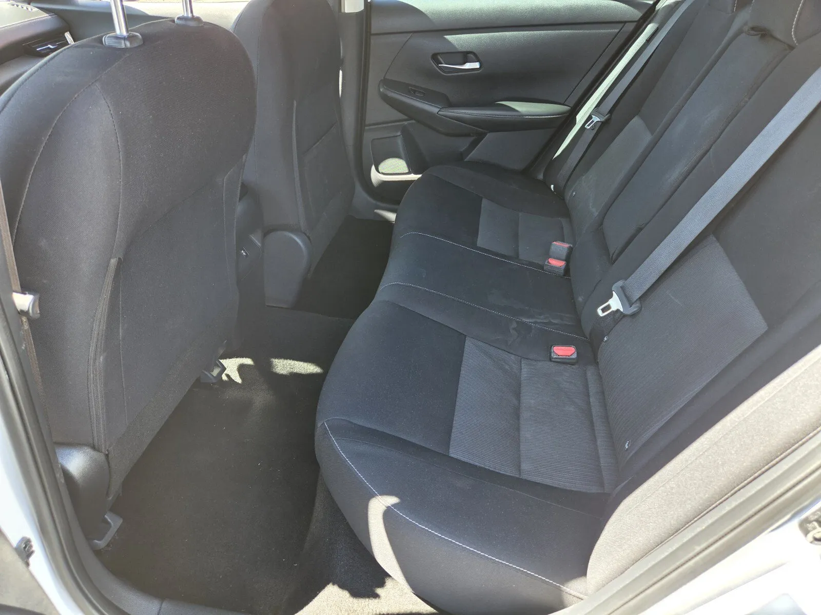 Nissan Sentra photo 8