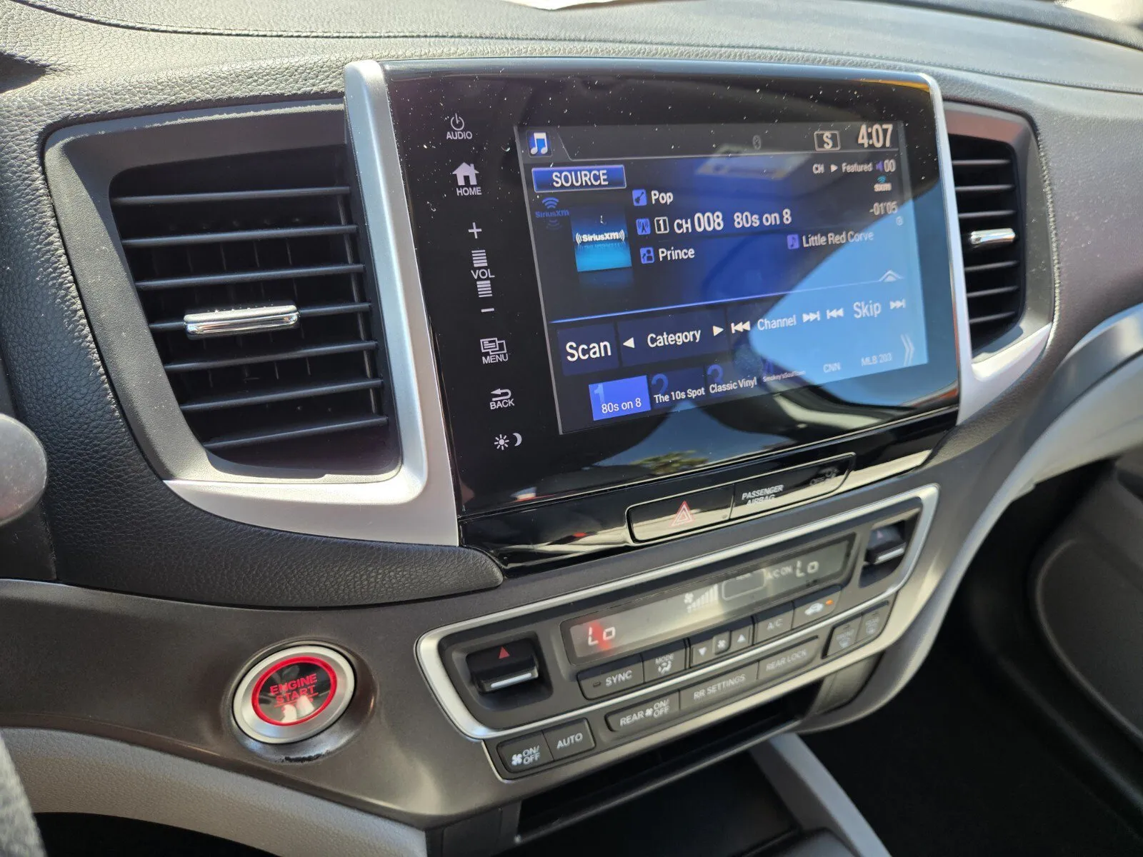 Honda Pilot photo 18