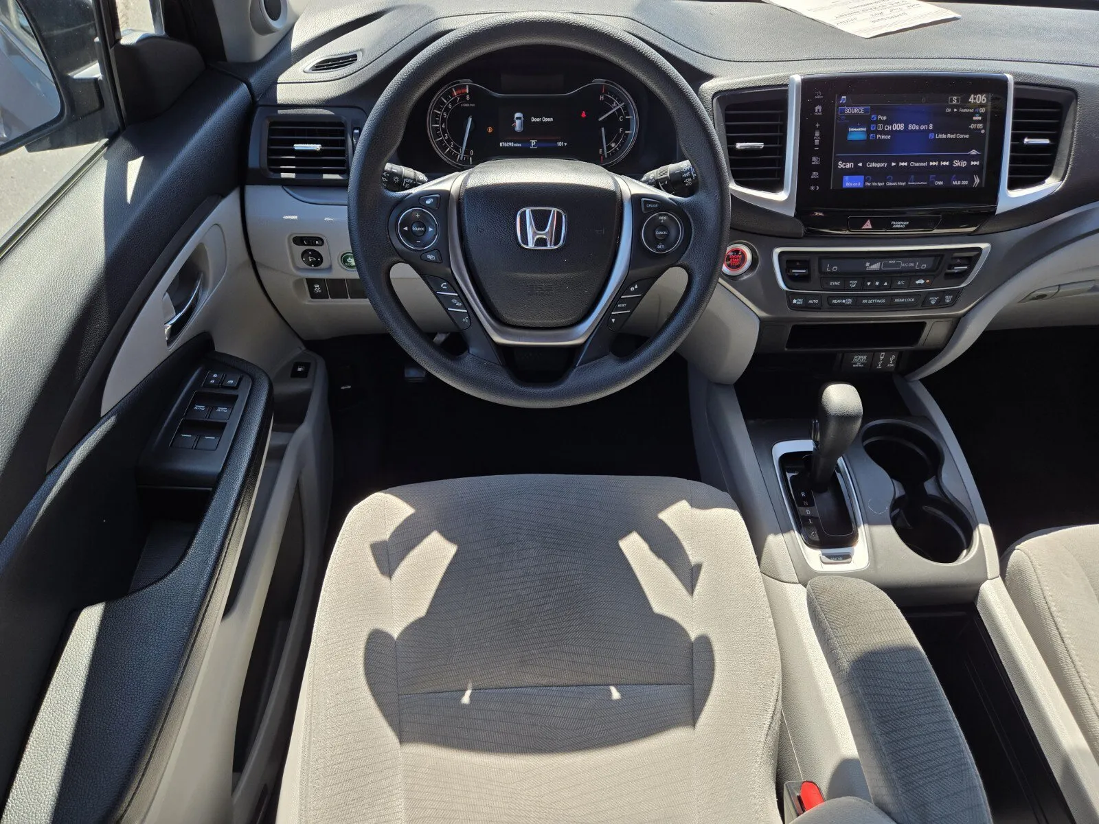Honda Pilot photo 9