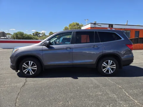 Baja Auto Sales