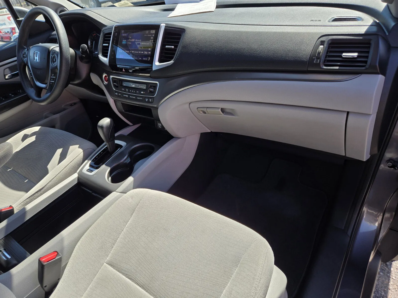 Honda Pilot photo 14
