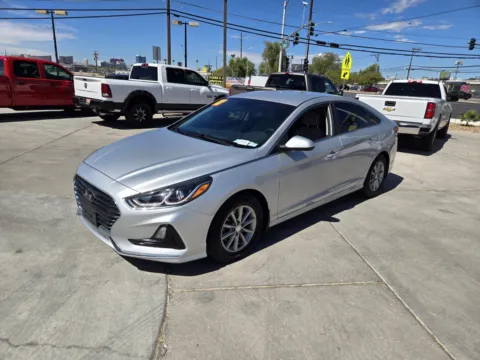 Silver 2018 Hyundai Sonata SE for sale in Las Vegas, NV