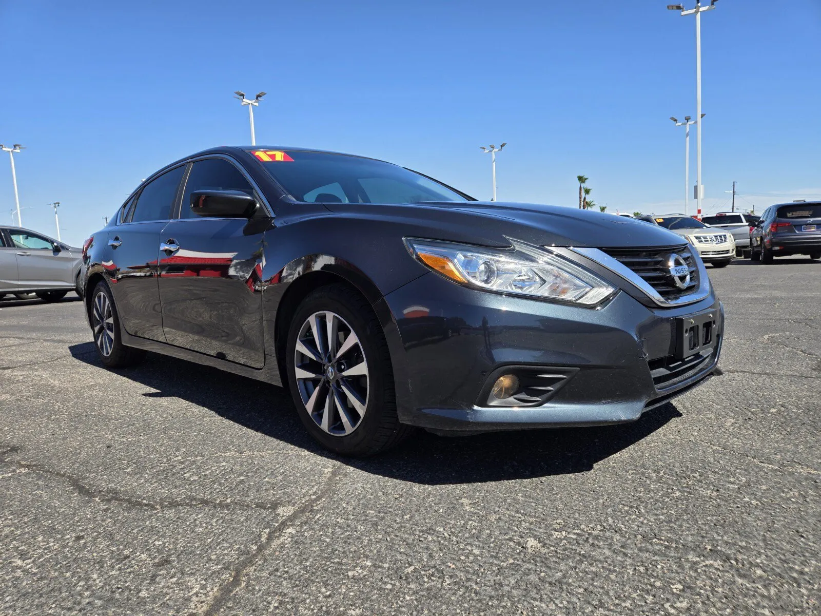 Nissan Altima photo 4