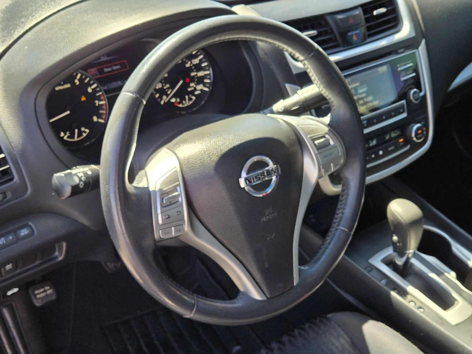 Nissan Altima photo 15