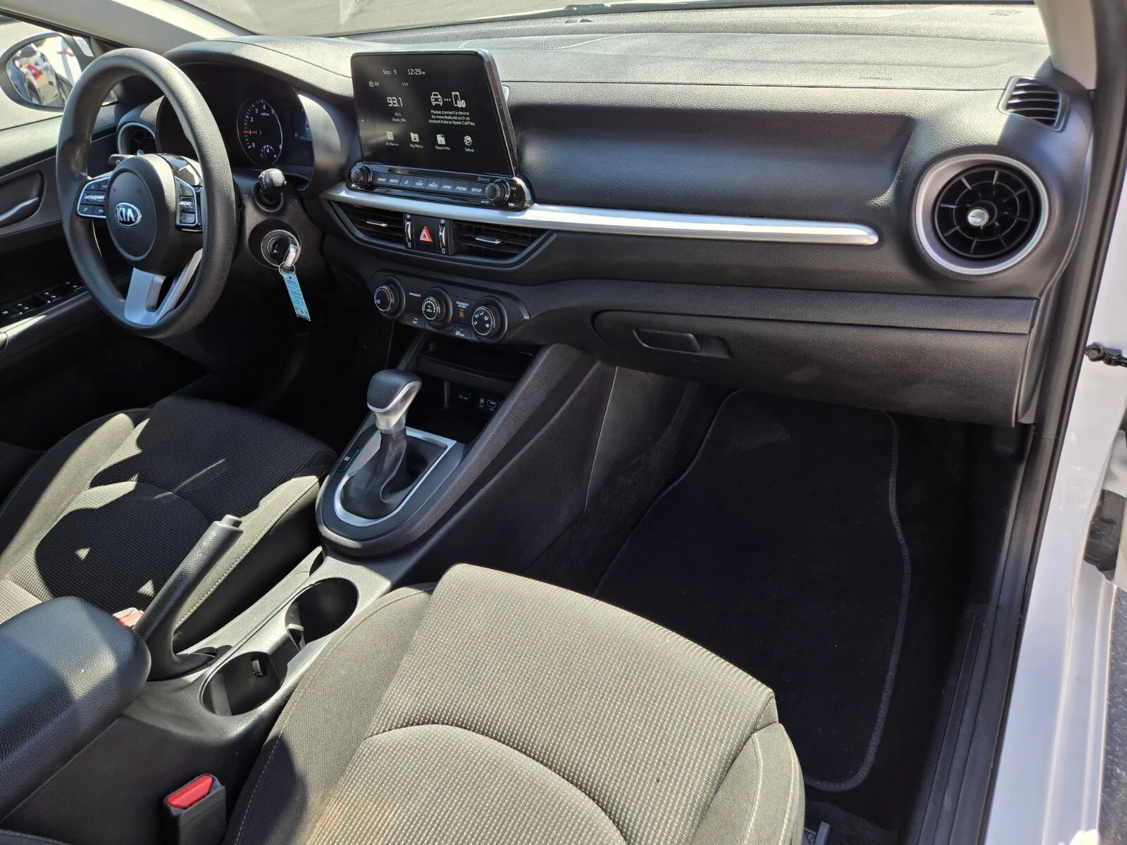Kia Forte photo 14