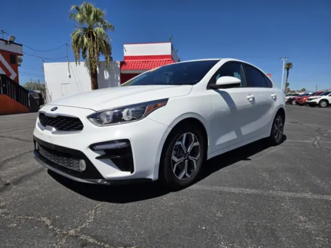 White 2020 Kia Forte LXS for sale in Las Vegas, NV