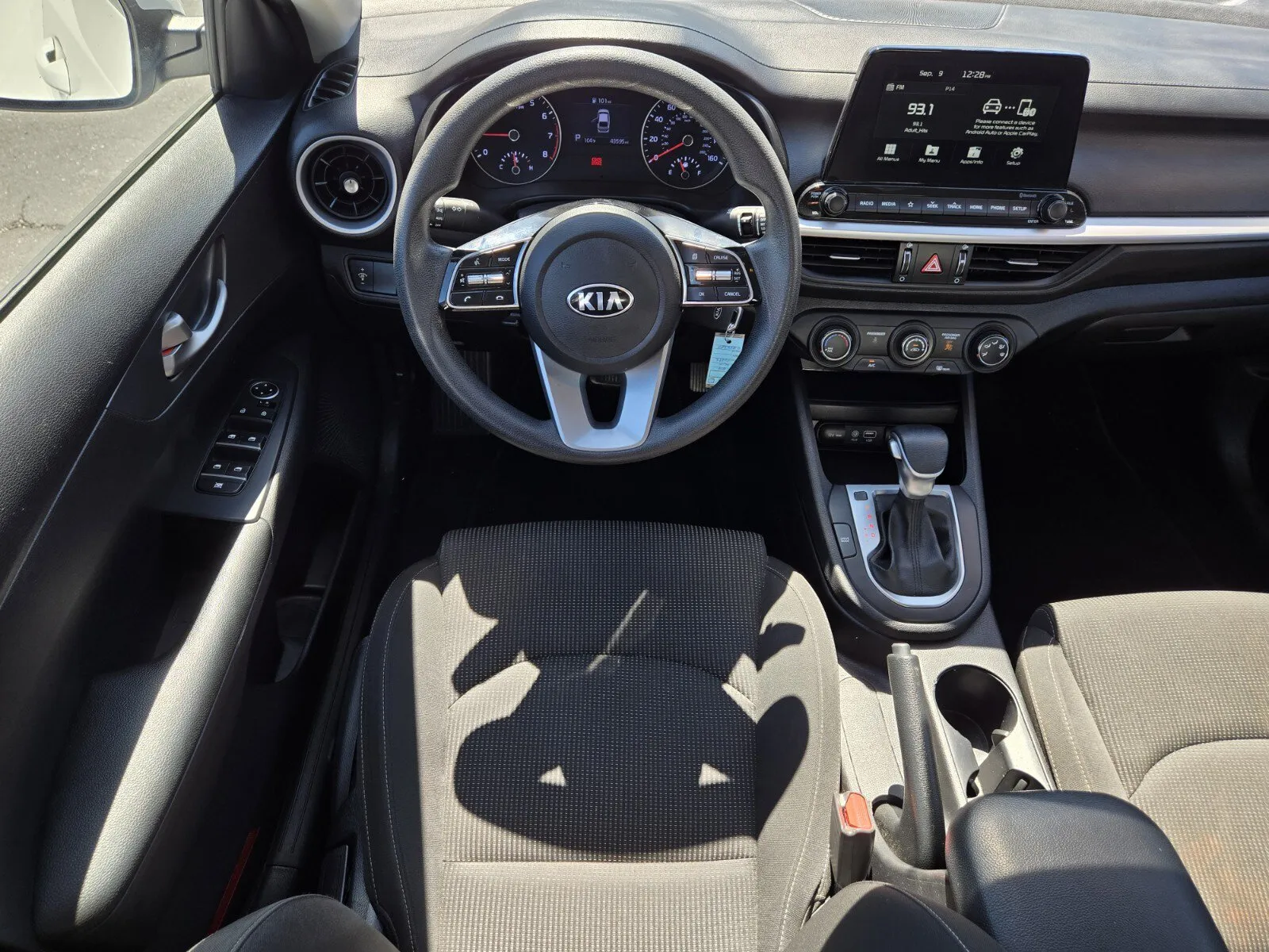 Kia Forte photo 10