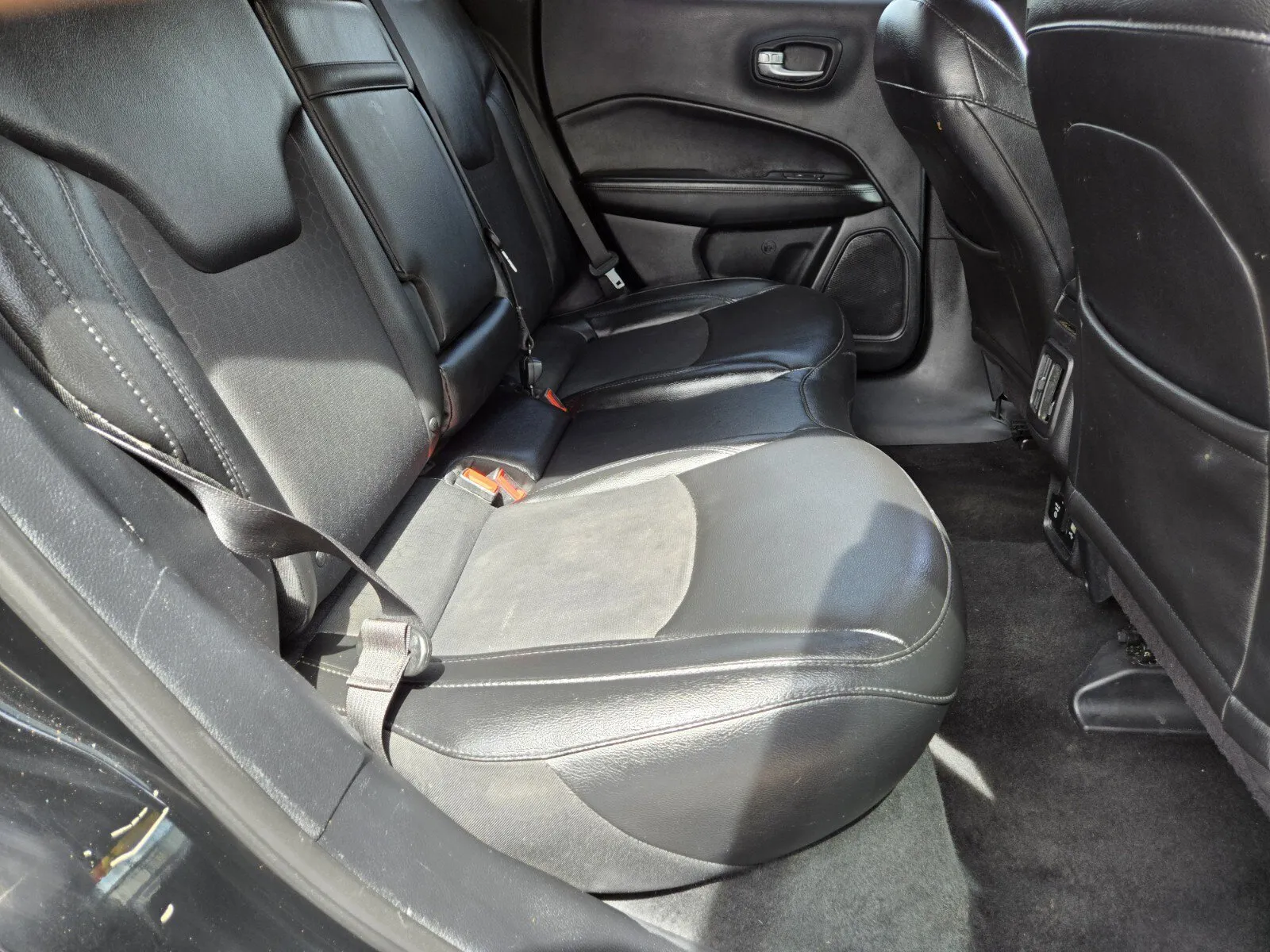 Jeep Compass photo 12