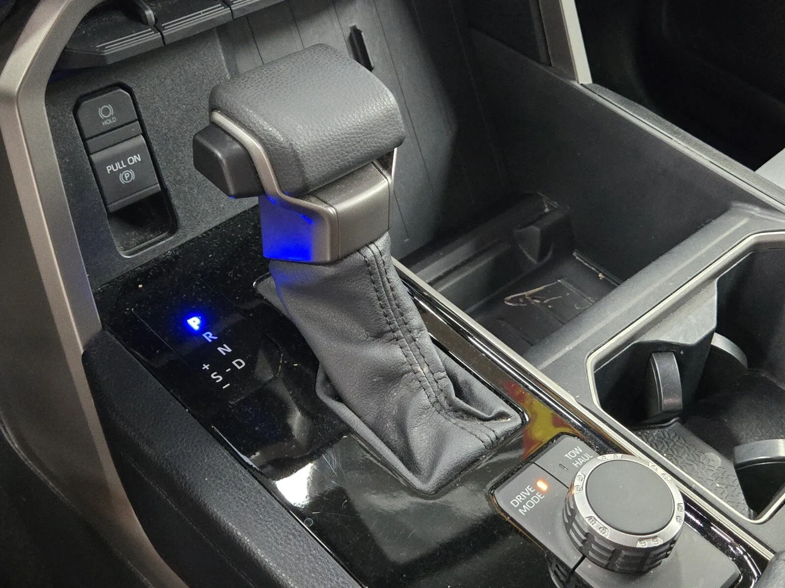Toyota Tundra photo 19