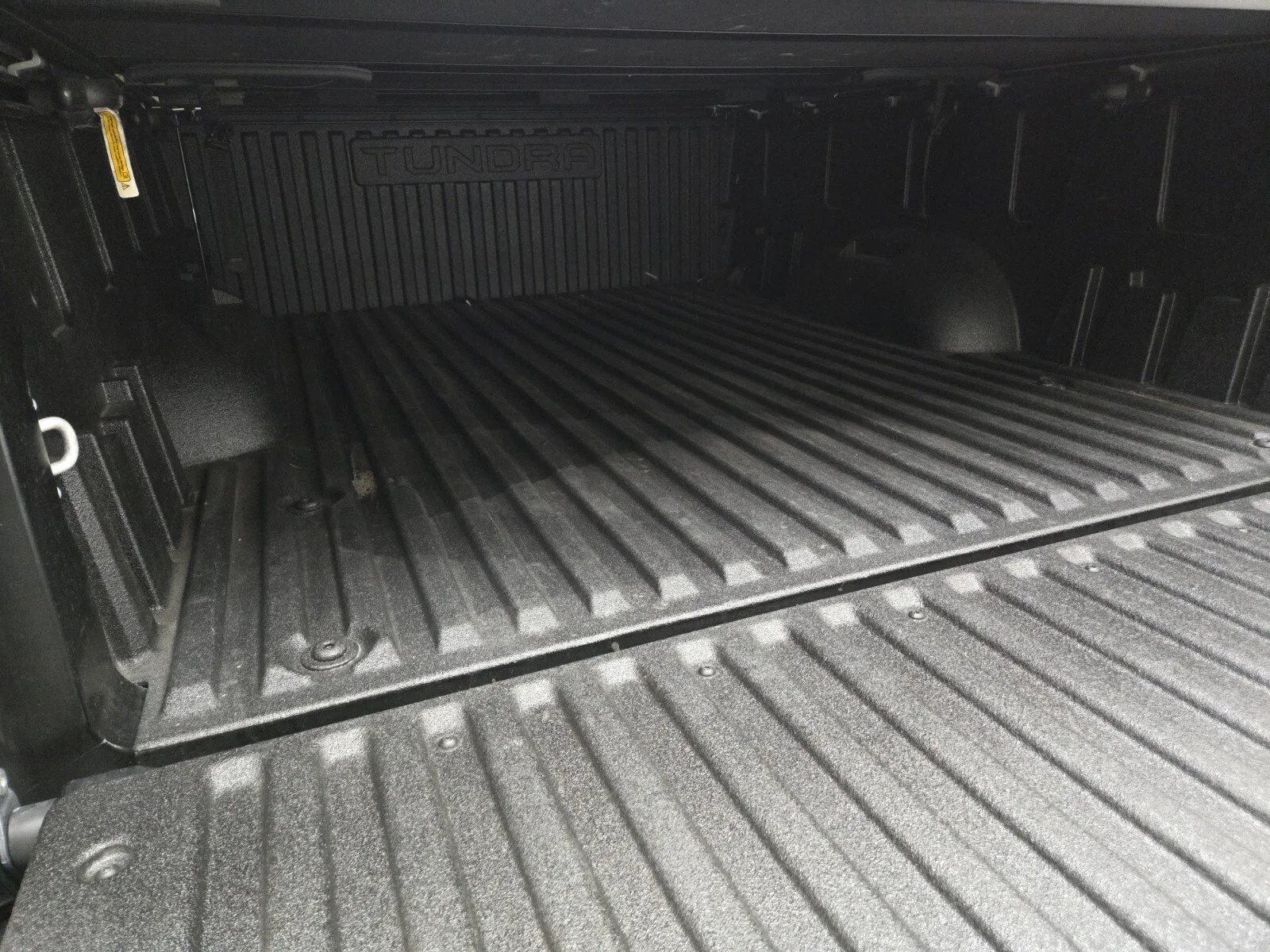 Toyota Tundra photo 10