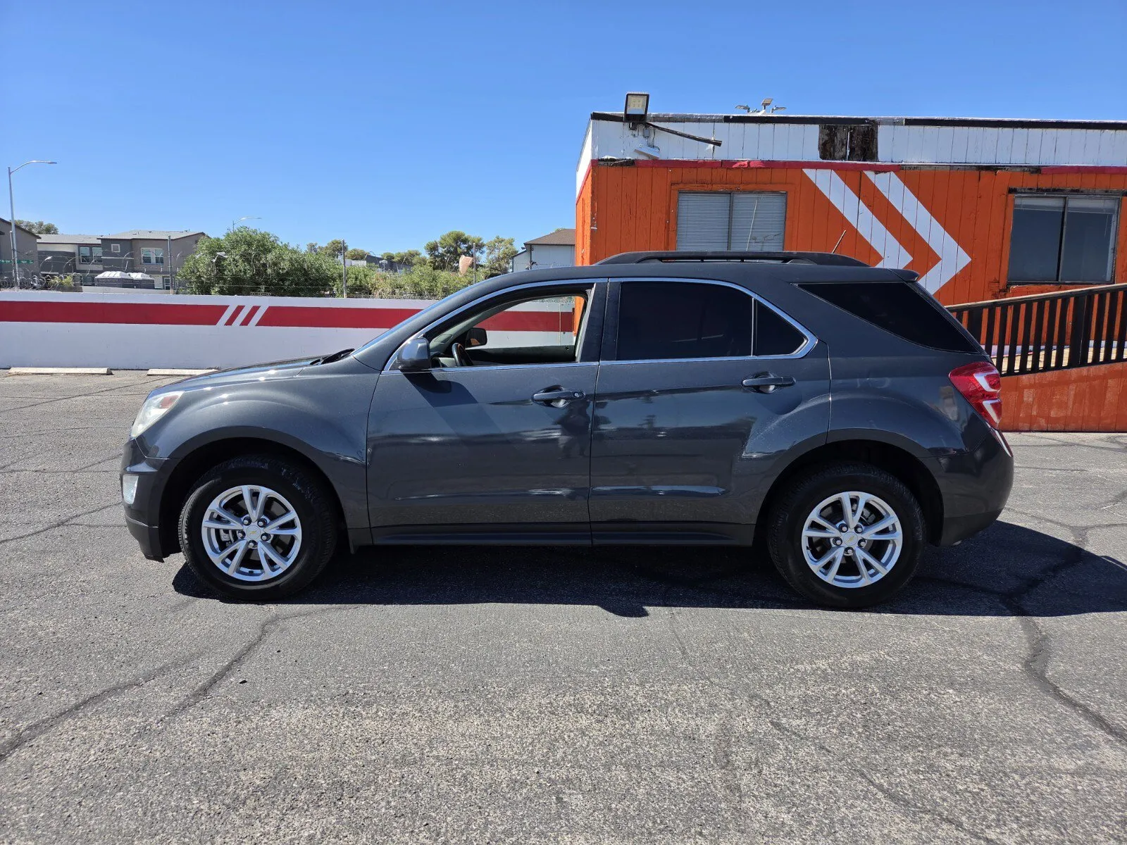 Chevrolet Equinox photo 2